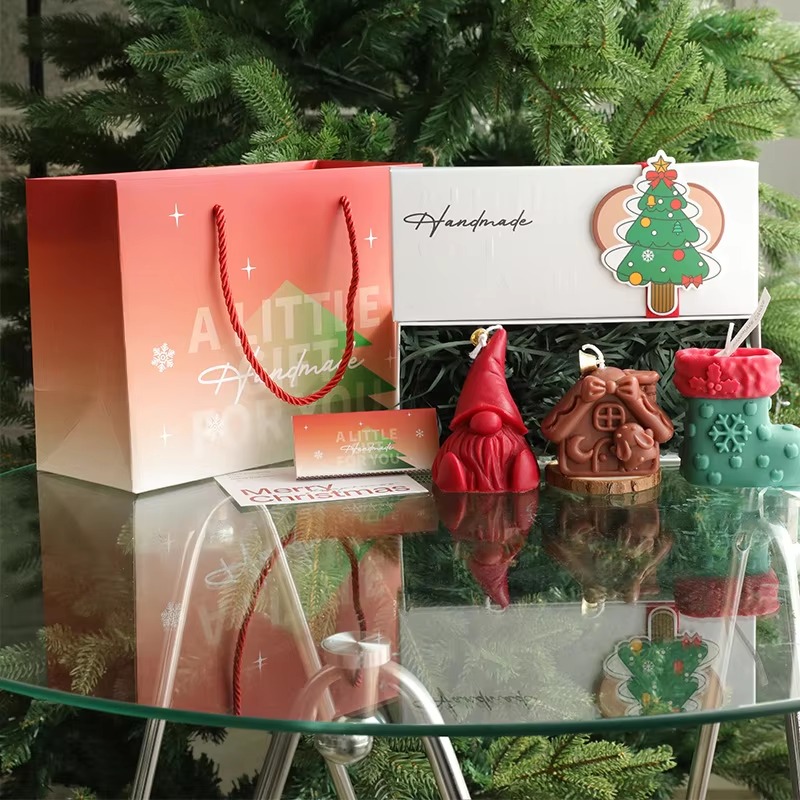 3個入り手作りクリスマスアロマキャンドルセット（サンタ、雪だ - Art Craft Christmas のレビューと価格
