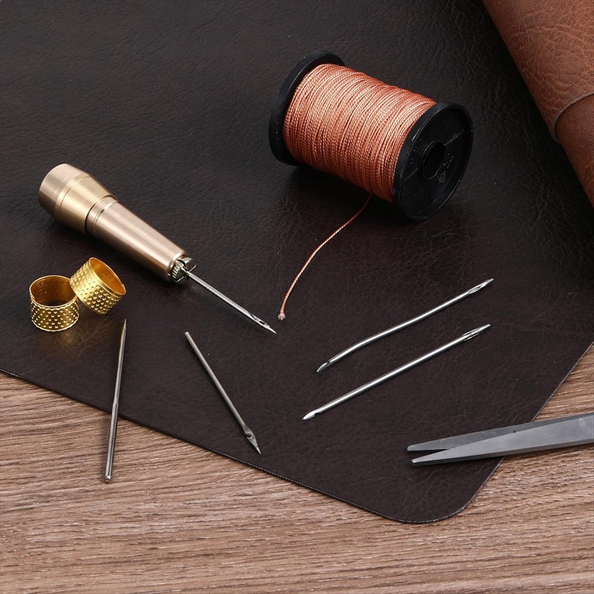 9個入り革縫い針キット、銅製ハンドル付き、革細工用針6本付き - Leather Tooling Kit のレビューと価格